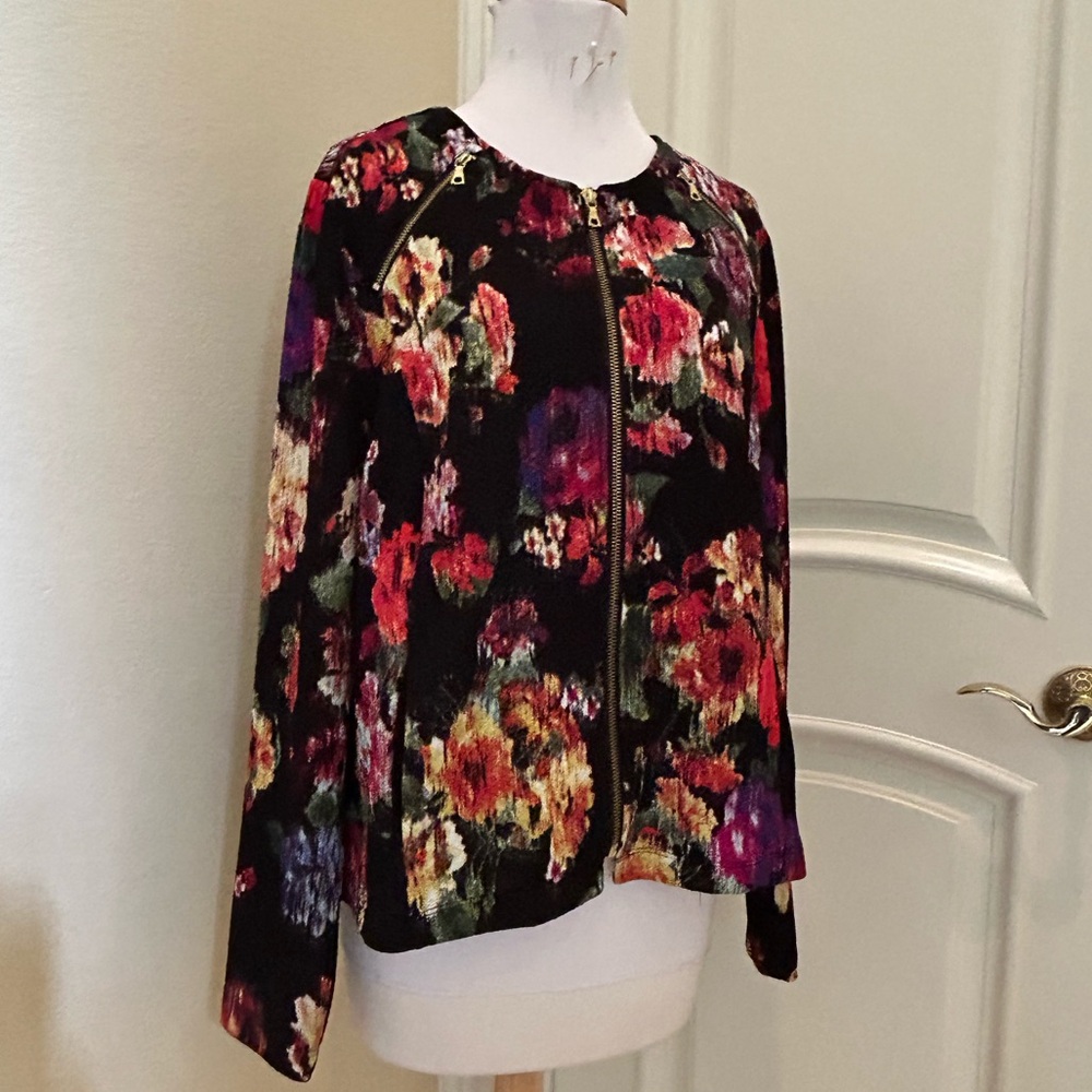 NWOT Simonton Says  by George Simonton zip front floral jacket